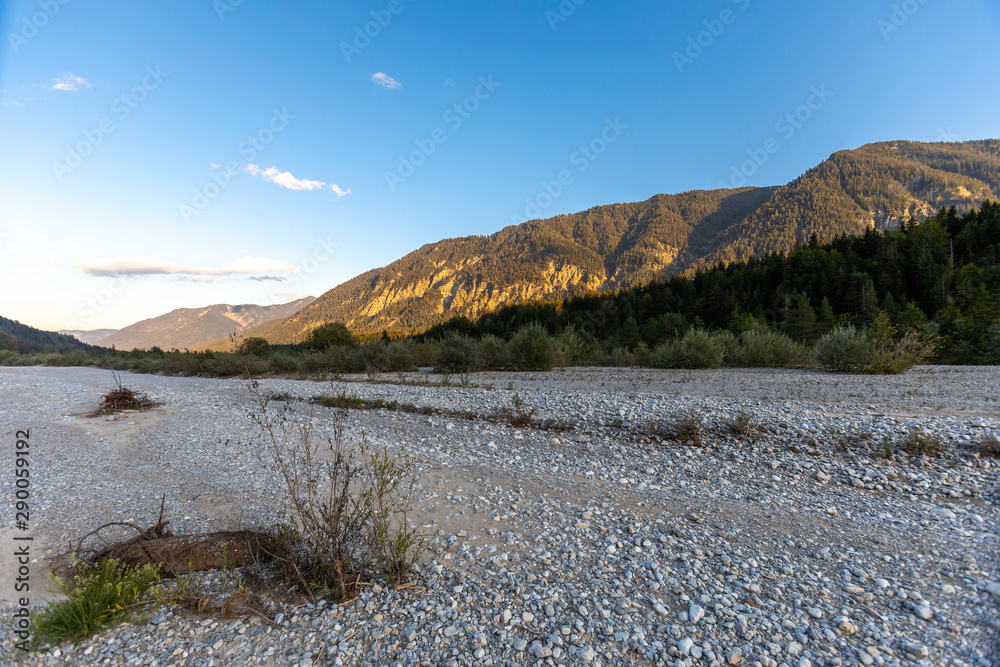 Fototapeta premium Vorderriß | Isar | Lenggries | Bayern | Bad Tölz
