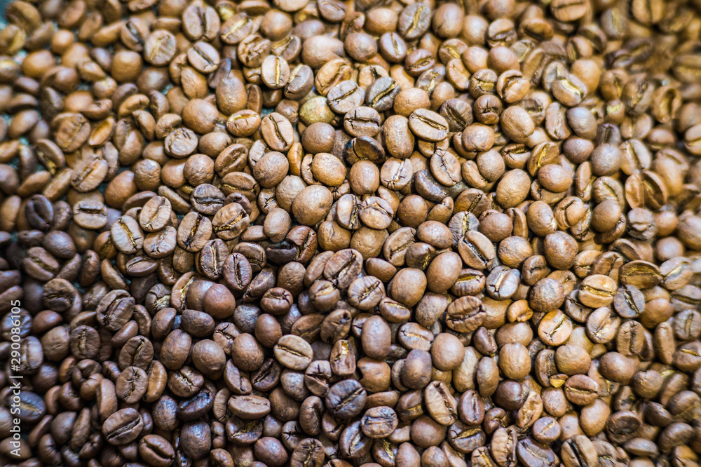 Whole grains of roasted coffee Whole grains of roasted coffee