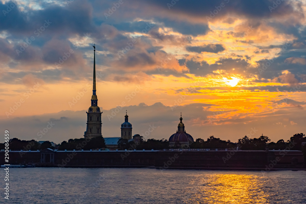Russia.Saint Petersburg.Peter and Paul Fort in Petersburg. Sunset over the Neva.Silhouette of the Peter and Paul Fortress at dusk. Travels in St. Petersburg.Fortresses of Russia. Russian Federation Russia.Saint Petersburg.Peter and Paul Fort in Petersburg. Sunset over the Neva.Silhouette of the Peter and Paul Fortress at dusk. Travels in St. Petersburg.Fortresses of Russia. Russian Federation