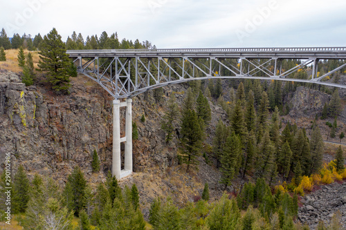 Pleasant Valley Creek Bridge