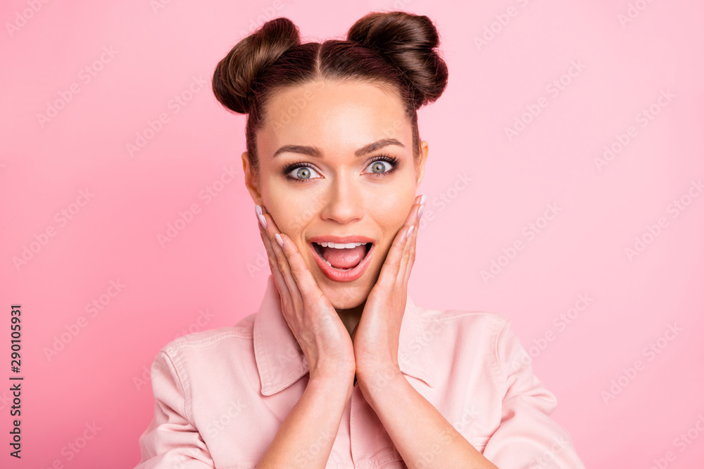 Close up photo of astonished funny youth touching her cheeks shouting wearing pastel color jacket isolated over pink background Close up photo of astonished funny youth touching her cheeks shouting wearing pastel color jacket isolated over pink background
