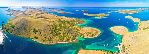 Foto Amazing Kornati Islands national park archipelago panoramic aerial view