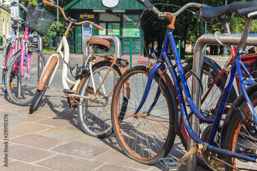 Old bicycles parked on the ...