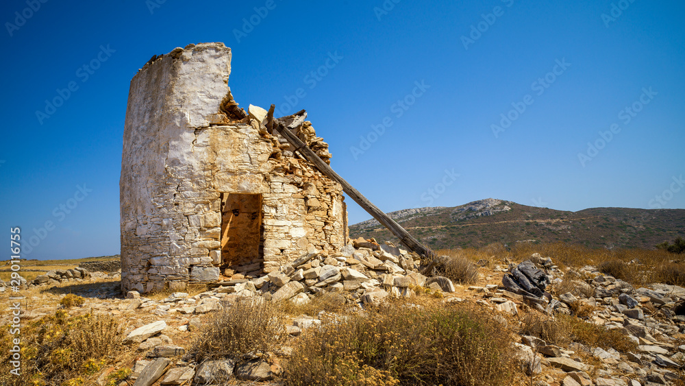 Lefkes - Kykladen - Ruine einer Mühle