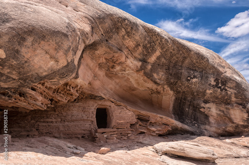 Anasazi Granary on Sheiks Canyon photo