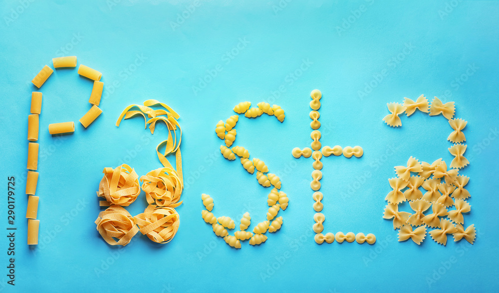 Obraz premium Flat lay composition with different uncooked pasta on color background