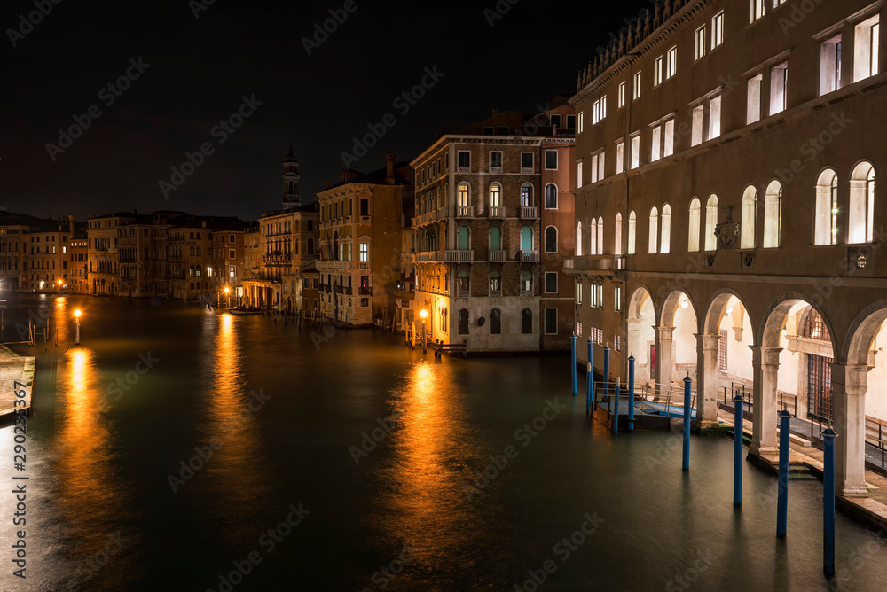 Venedig bei Nacht 465918