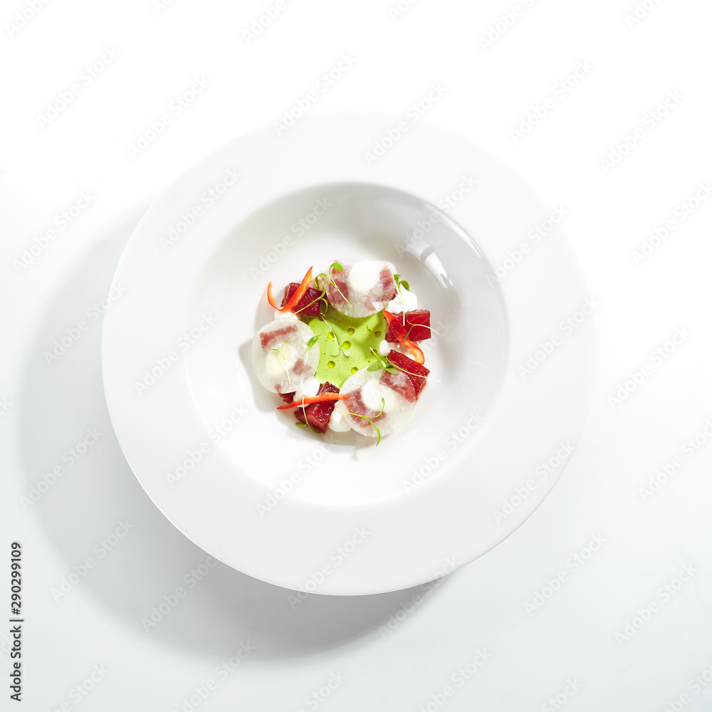 Tuna with Kohlrabi and Celery Dressing with Lime Tuna with Kohlrabi and Celery Dressing with Lime