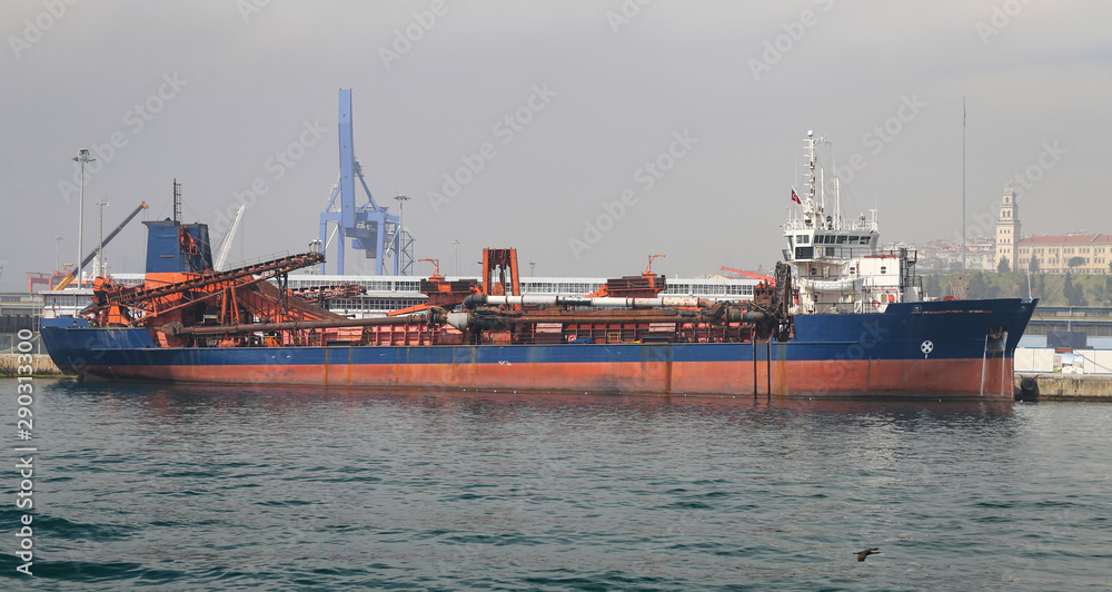 Fototapeta premium Cargo Ship in Port