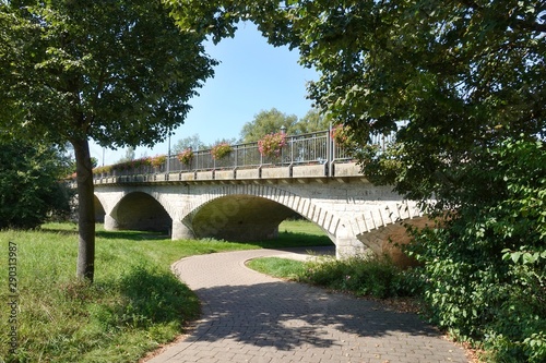 Gunzenhausen - Brücke über die Altmühl - vom Graben aus gesehen