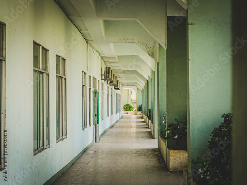 Colonnade corridor 