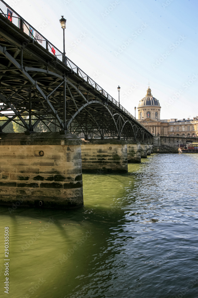 Pont des arts et institut de France