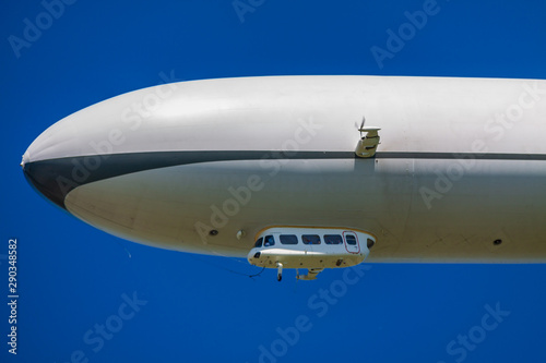 Zeppelin-Rundflug über den Bodensee © KH August