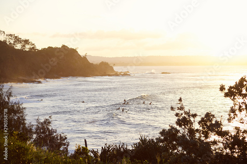 Fotografi Surfing at dusk