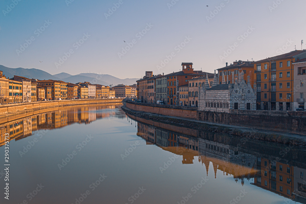 Toscana Pisa chiesa santa maria della spina Toscana Pisa chiesa santa maria della spina