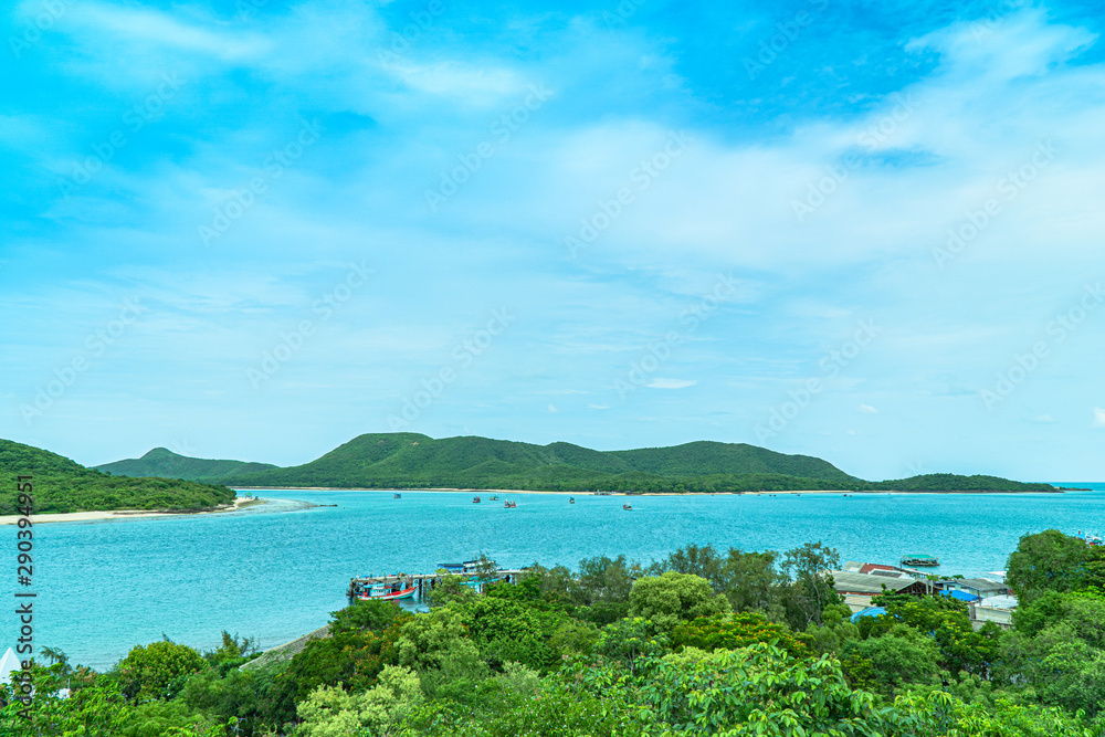 Naklejka premium Samaesan island in Chonburi province Thailand
