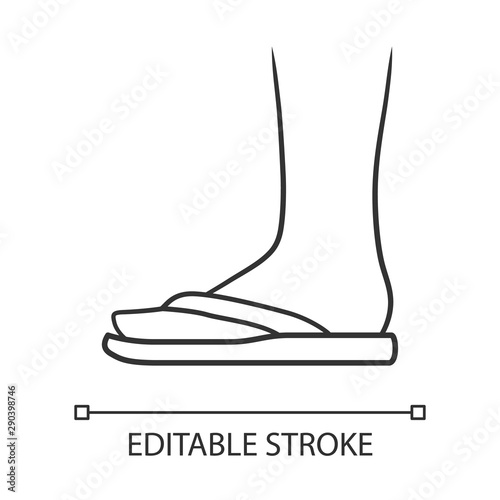 Flip flops linear icon. Woman stylish footwear design. Female beach shoes, modern summer season flats. Editable stroke. Thin line illustration. Contour symbol. Vector isolated outline drawing