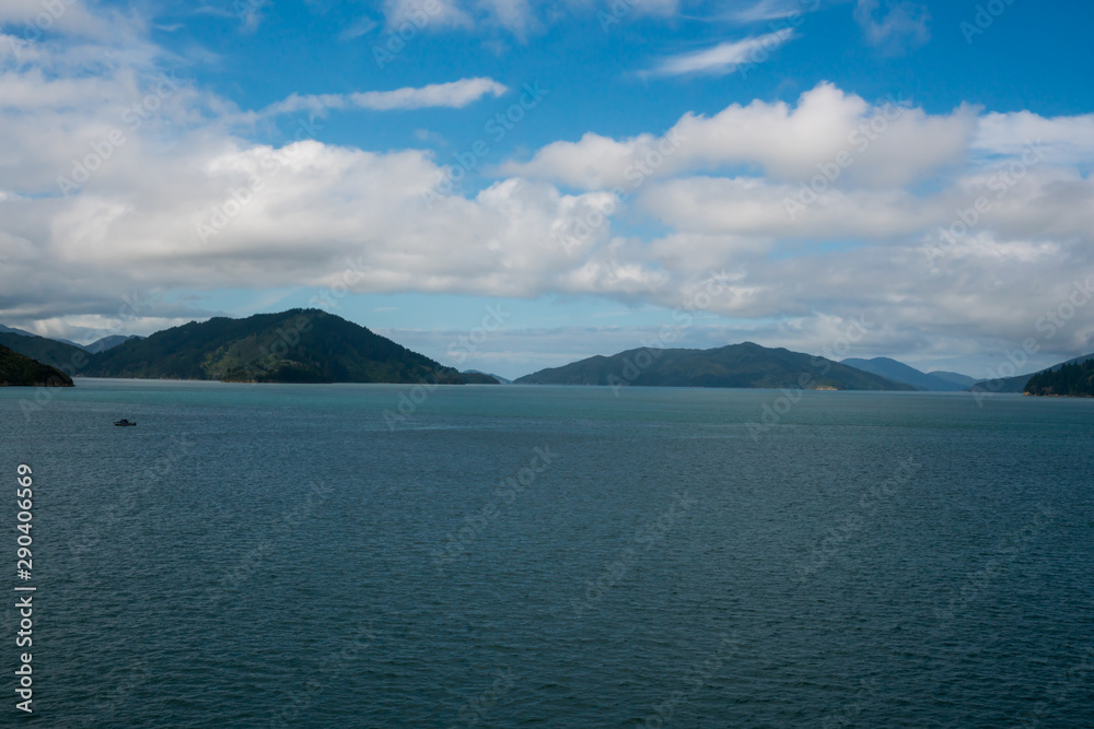 Beautiful scenic views og the stunning Marlborough sounds traveling between Wellington and Picton on the ferry