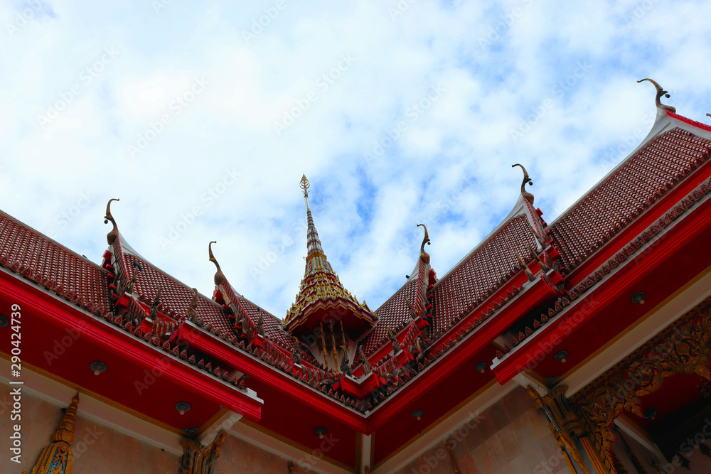 Fototapeta premium roof of thai temple in bangkok thailand
