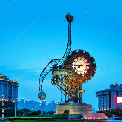 Cuadro en lienzo The century clock in Tianjin, China