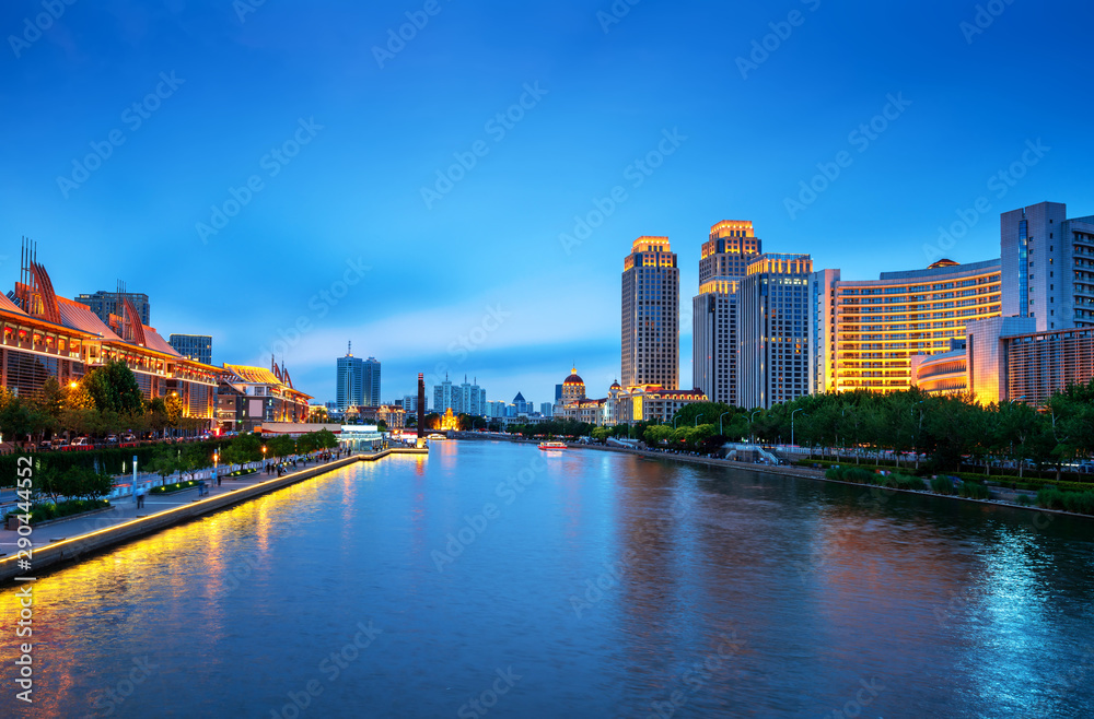 Naklejka premium Tianjin City, China, night view