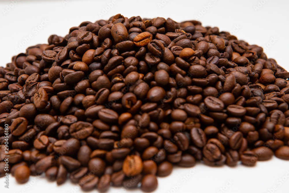 Fried coffee beans. And hot coffee. Fried coffee beans. And hot coffee.