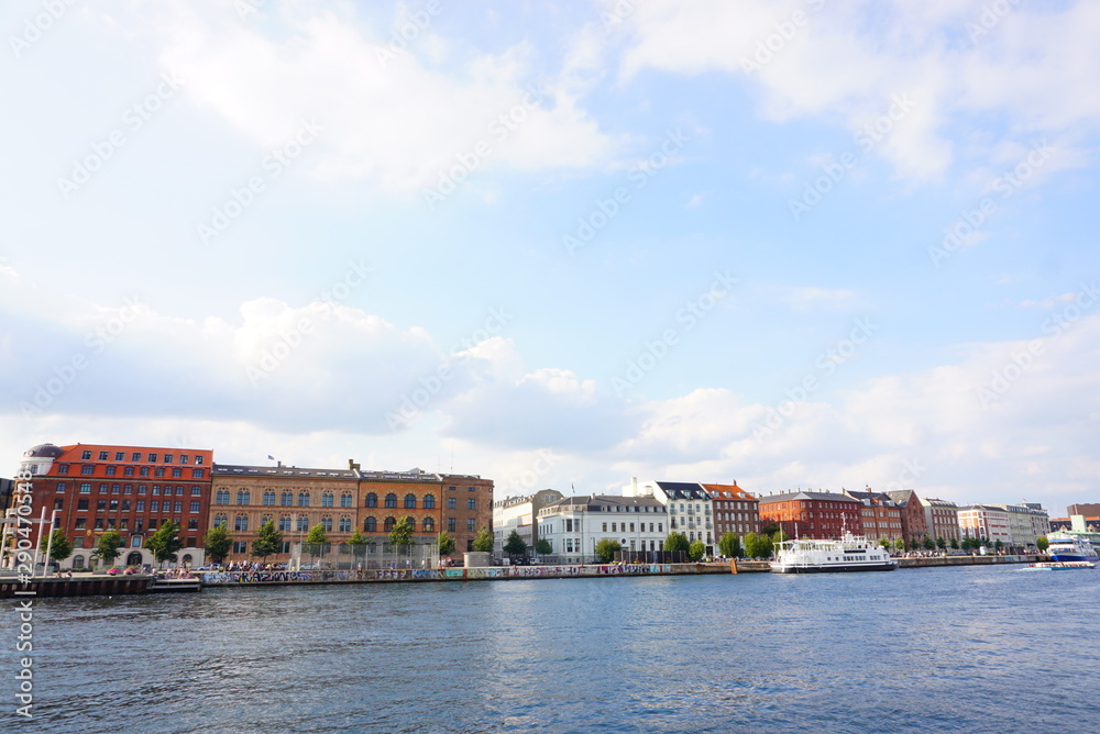 コペンハーゲンのニューハウンの運河