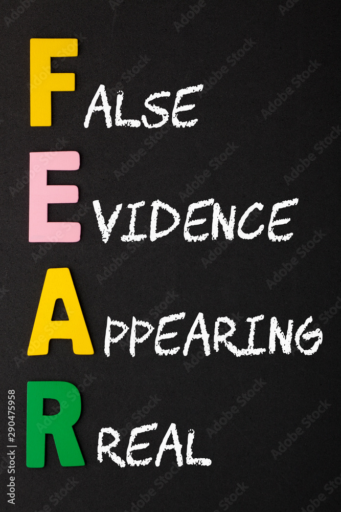 Obraz premium False Evidence Appearing Real