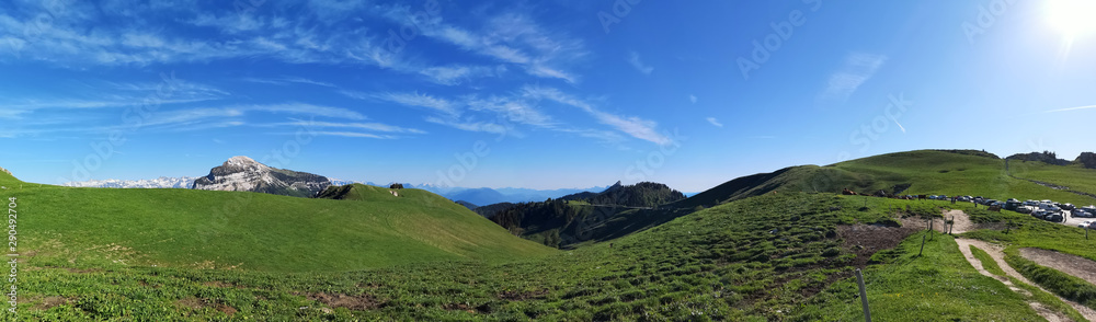 paysage de montagne - alpage du charmant som en chartreuse