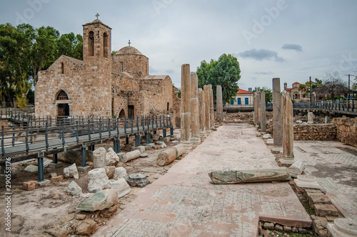 Strong earthquakes destroyed the huge Christian basilica, and then the crusader church. On the ruins of these temples, the Byzantines erected the church of St. Kiyriaki.    
