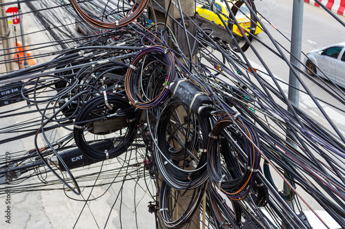 Power cable clutter on the road