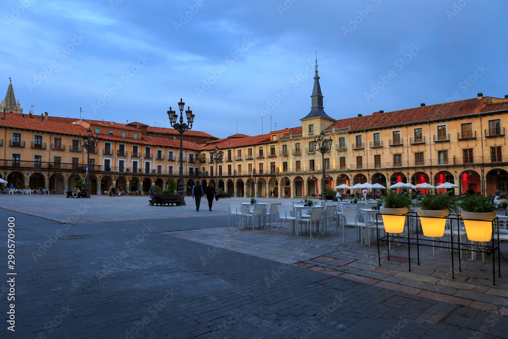 León,Spain,4,2015;Plaza Mayor located in the old town