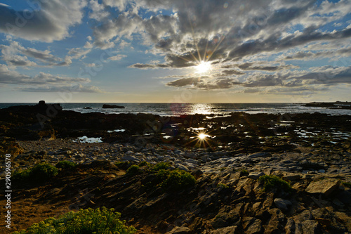 Fototapeta Naklejka Na Ścianę i Meble -  Sunset on the sea in a beautiful summer day