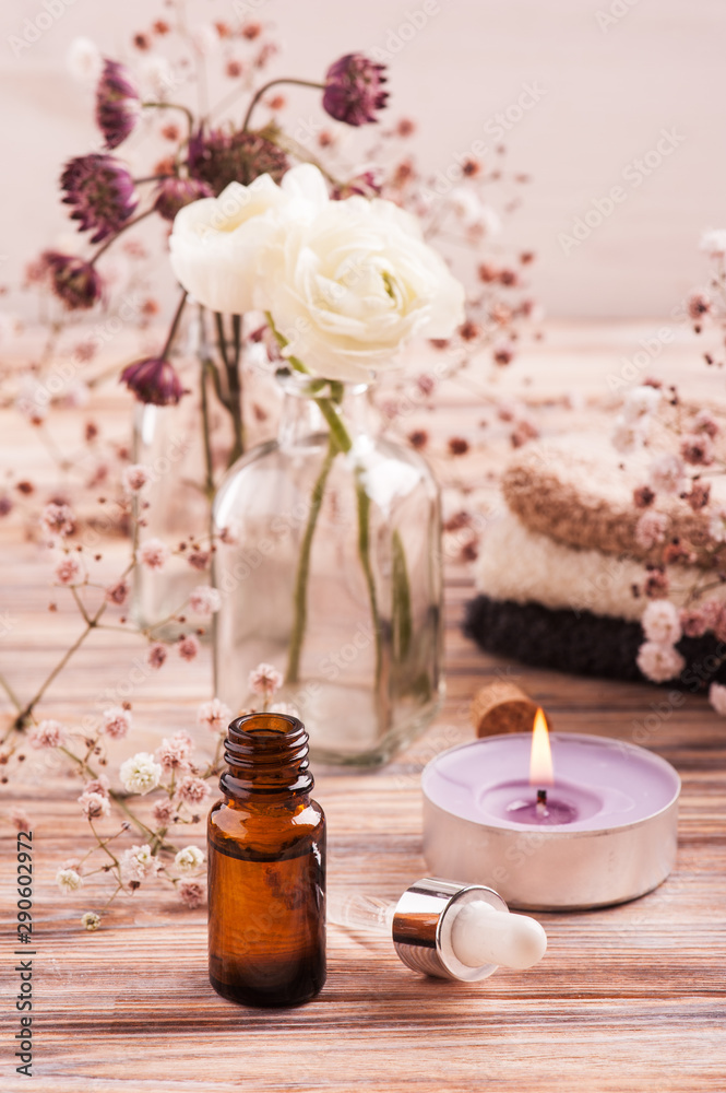 Essential oil with white ranunculus Essential oil with white ranunculus