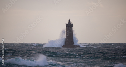 Tempête phare du Four presqu'ile Saint Laurent Porspoder Finistère Bretagne France