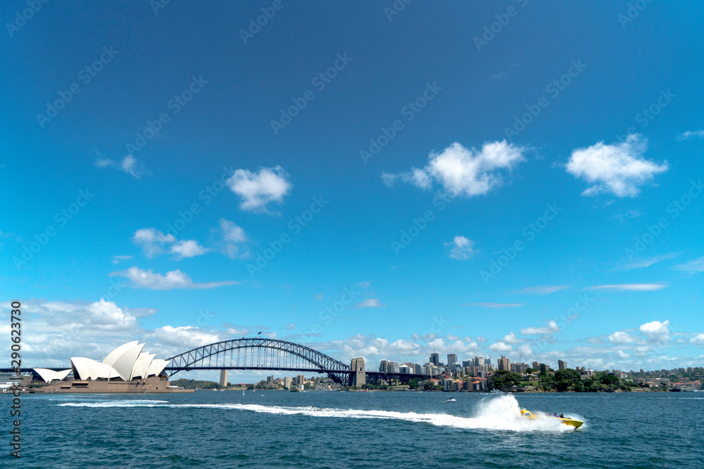 Fototapeta premium Sydney bridge, Australia On A Sunny day