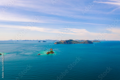 Fototapeta Naklejka Na Ścianę i Meble -  Aerial view of beautiful island with blue ocean in Sattahip, Thailand