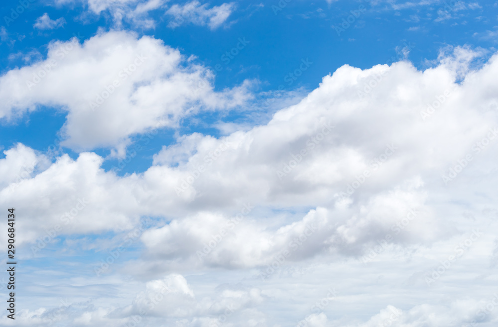 Obraz premium Blue sky and clouds, clear blue sky background