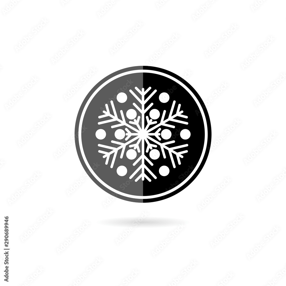 Obraz premium Snowflake icon isolated on white background