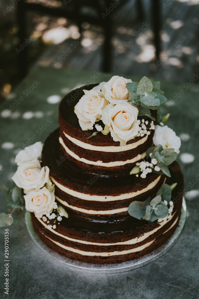 wedding cake with flowers wedding cake with flowers
