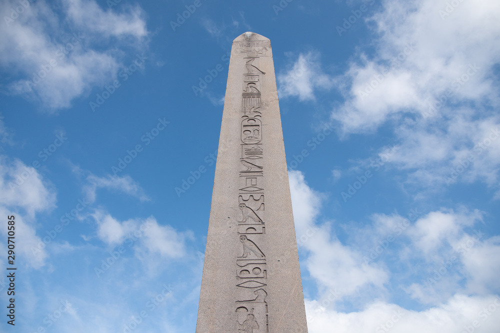 obelisk in istanbul