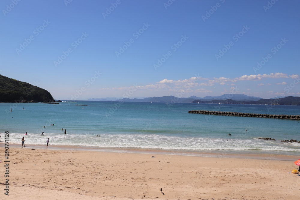 Naklejka premium 御座白浜海水浴場