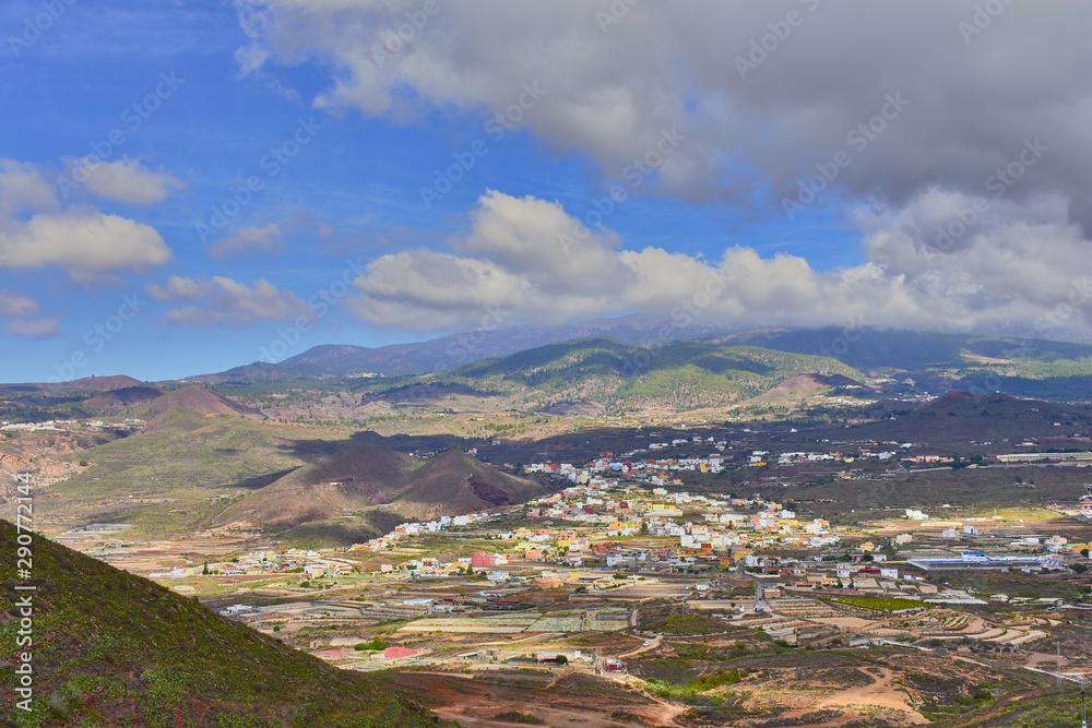 Fototapeta premium views of a small mountain town