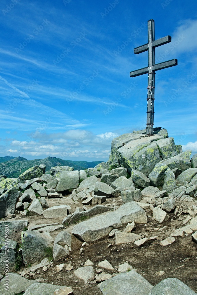 Fototapeta premium Slovakia-view from the peak of Dumbier to the peak of Chopok in the Low Tatras