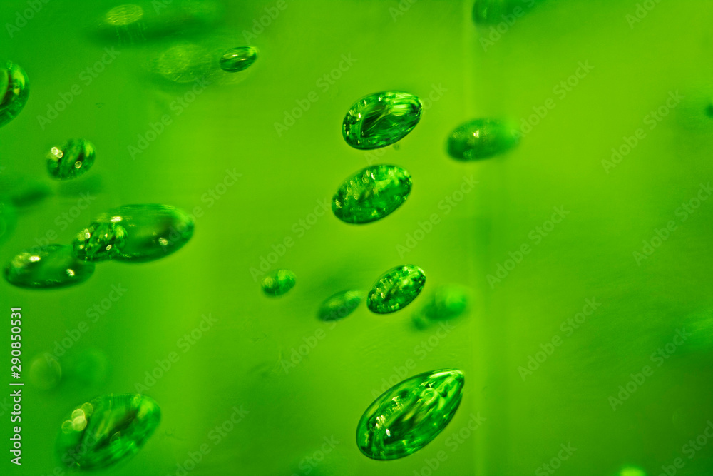 Suspended air bubbles green
