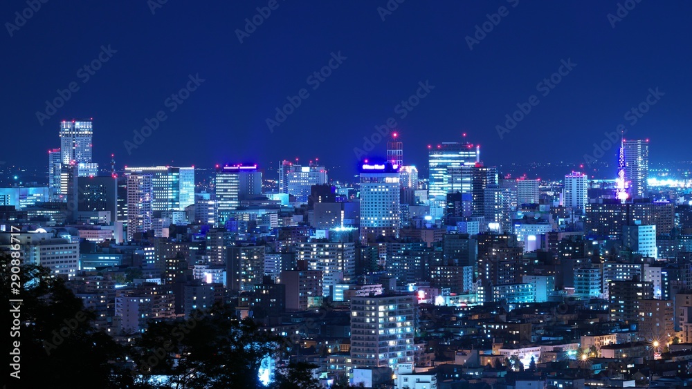 日本新三大夜景を照らす中秋の名月stock Foto Adobe Stock