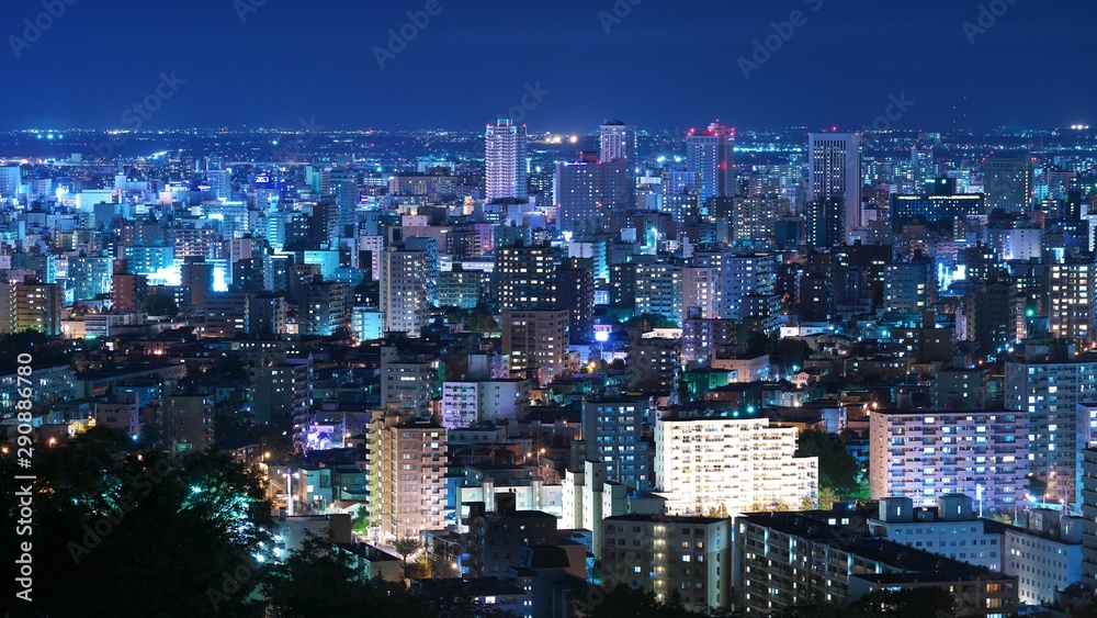 日本新三大夜景を照らす中秋の名月stock Photo Adobe Stock
