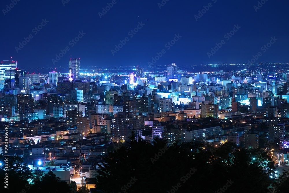 日本新三大夜景を照らす中秋の名月stock Photo Adobe Stock