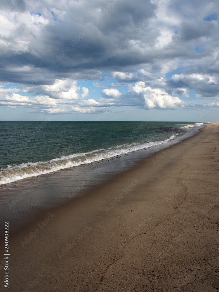 Cape Cod, USA: menschenleerer Strand bei Wellfleet