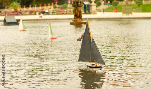 Ships at the Fountain in Luxembourg garden